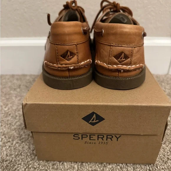 Sperry Women’s Boat Shoes - Picture 5 of 6